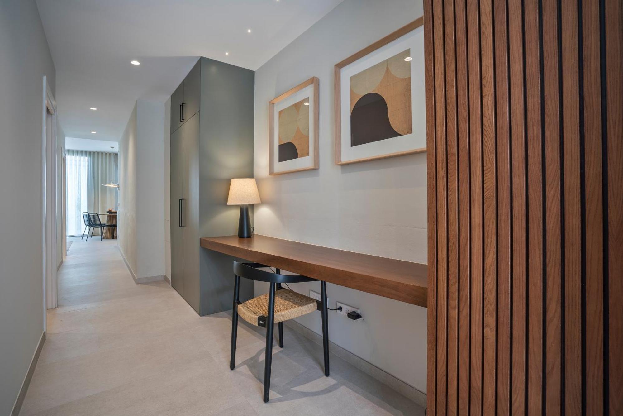 Sitges Spaces Garden Condo-2 Bedrooms, 2 Bathrooms, Garden Terrace, Near Center, Sleeps Up To 6- Monthly Rentals Only מראה חיצוני תמונה